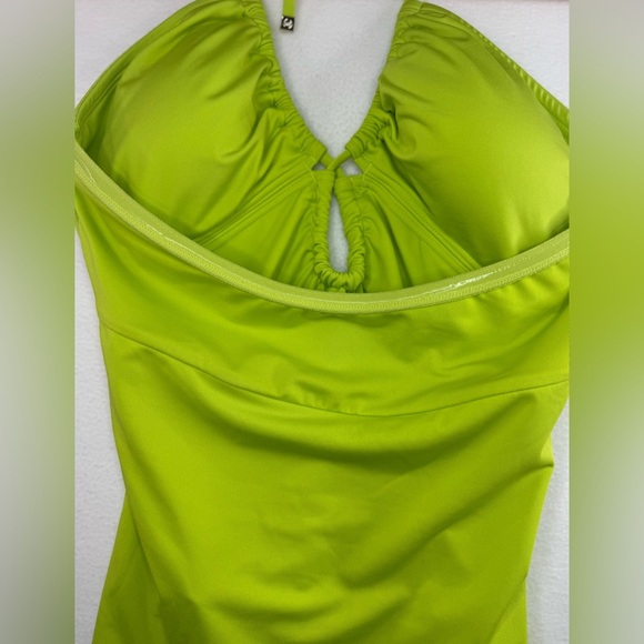 NWT MICHAEL Michae Kors Limeade Key Hole One Piece Swimsuit Woman’s Size 10 - Picture 3 of 6